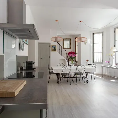 Les Trefles Furnished House * Cannes