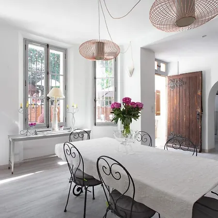 Les Trefles Furnished House Holiday home